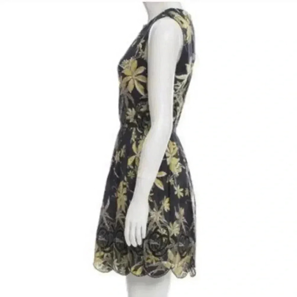 SUNO‎ (6) Black & Yellow 100% Silk Mini Sleeveless Fit & Flare Eyelet Mini Dress - Picture 2 of 14